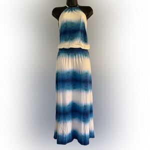 Tart Blue and White Gradient Top